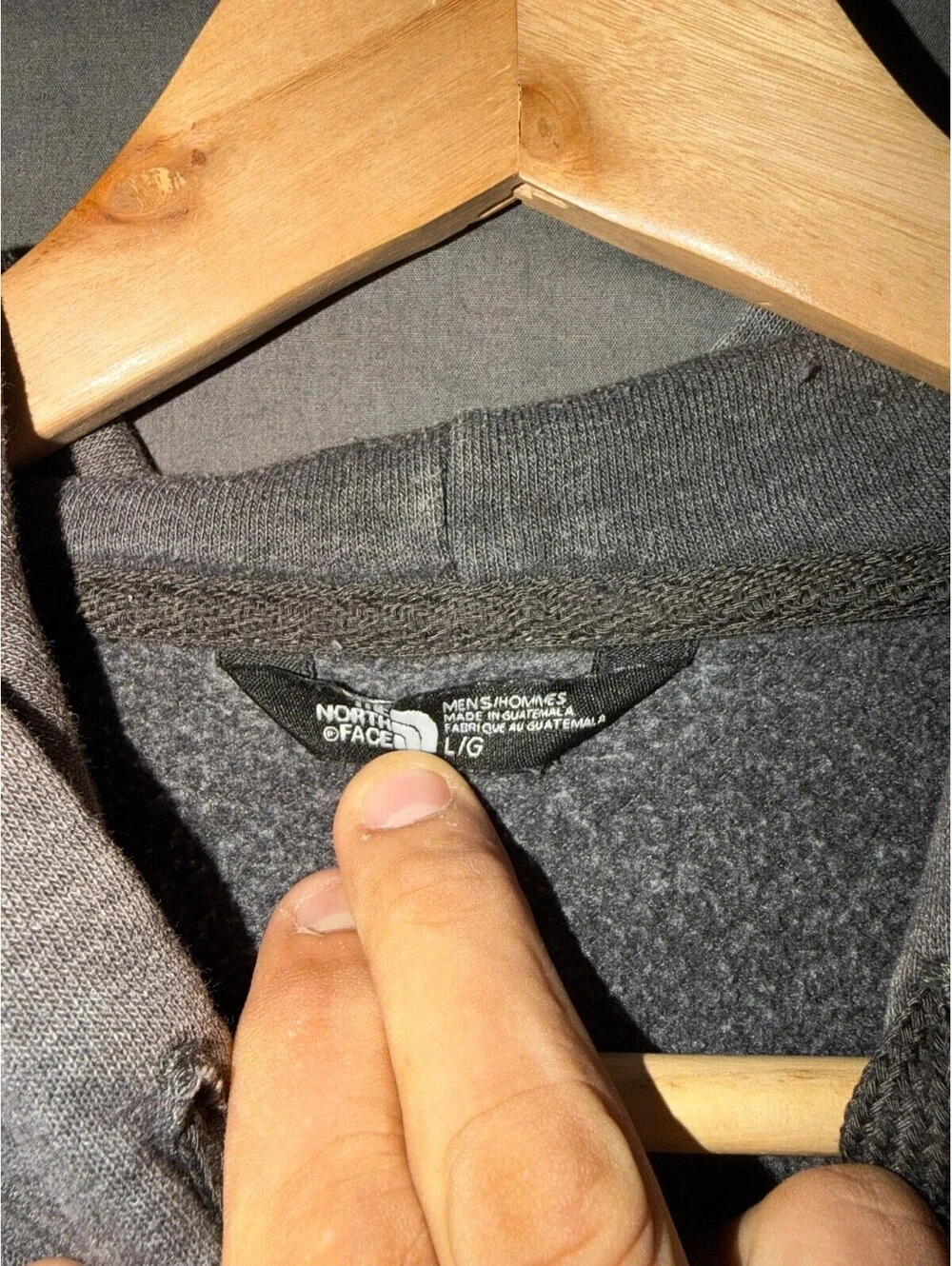 The North Face Hoodie Men’s Large Gray Pullover Sweatshirt Logo Spellout